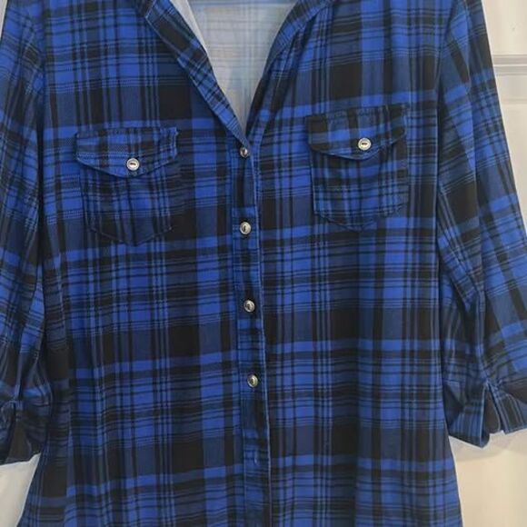 Medium - Picture 1 of 1